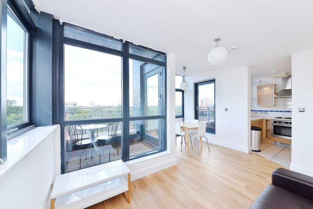 Additional image 21 of Apartment 10, 97 Rickman Drive