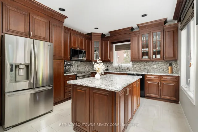 Additional image 21 of 42 Pearwood Crt