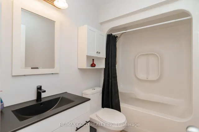 Additional image 25 of 266 Overlea Dr Unit 208