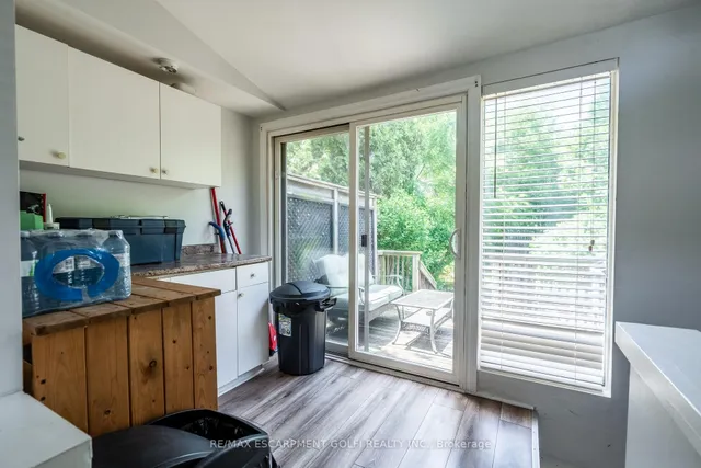 房产图片 17 - 150 东24街