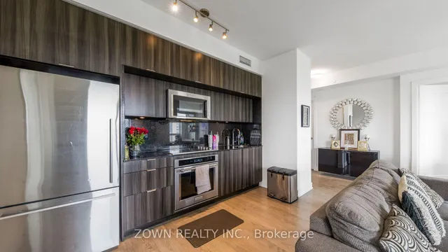 Additional image 18 of 80 Vanauley St Unit 1006