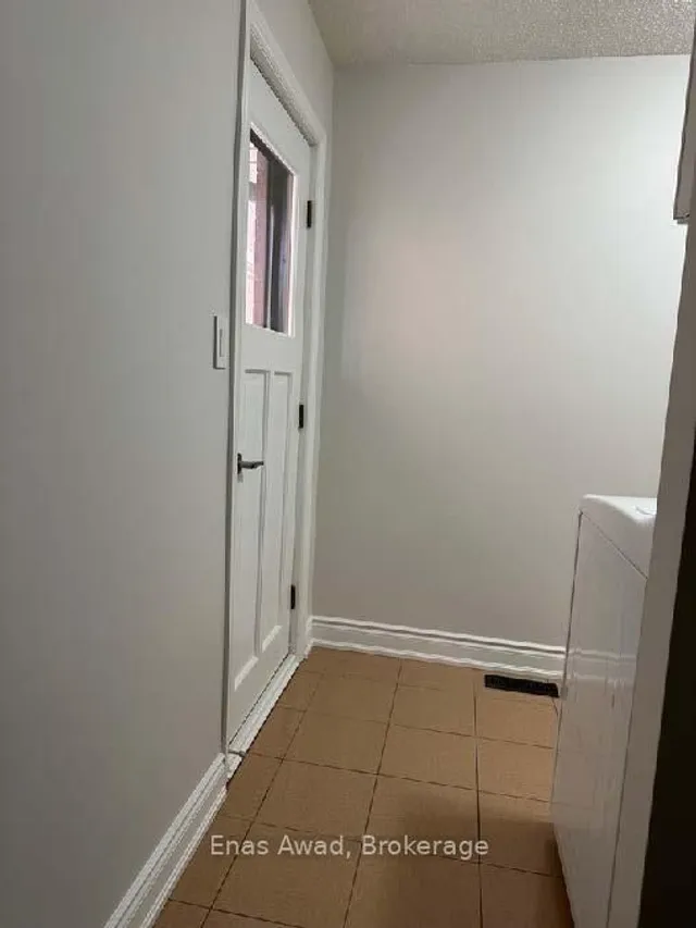 Additional image 49 of 25 Mulholland Ave