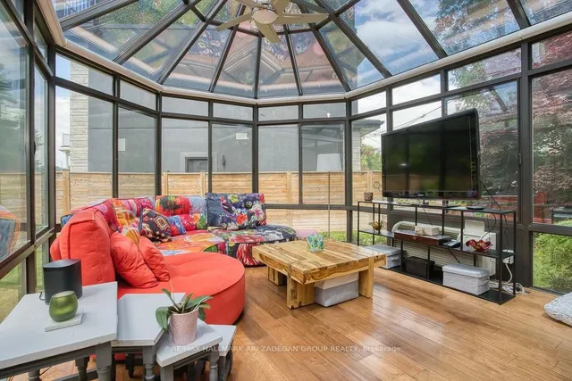 Additional image 18 of 76 Don Valley Dr