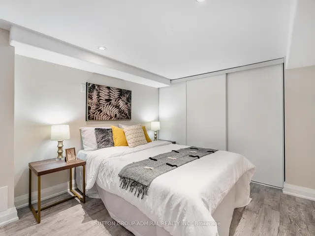 Additional image 40 of 1 Dustan Cres