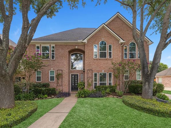 8639 Ballinger Dr, Houston, TX 77064