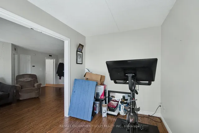 Additional image 9 of 1451 Walker's Line Unit 313