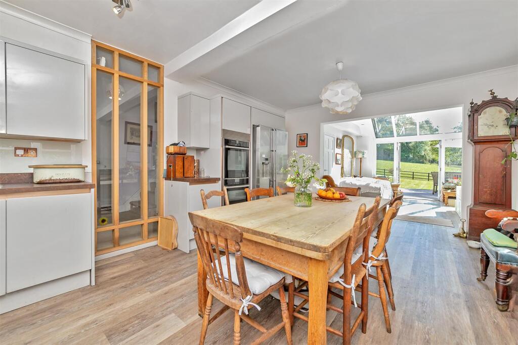 Additional image 6 of Reynards Road, Welwyn