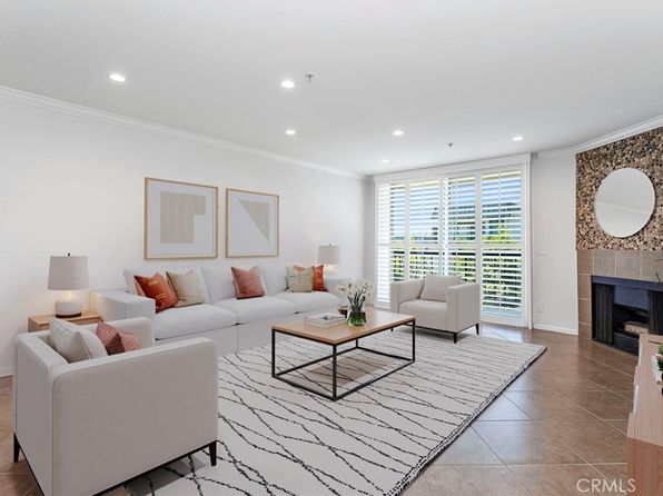 7320 Hawthorn Ave APT 102, Los Angeles, CA 90046