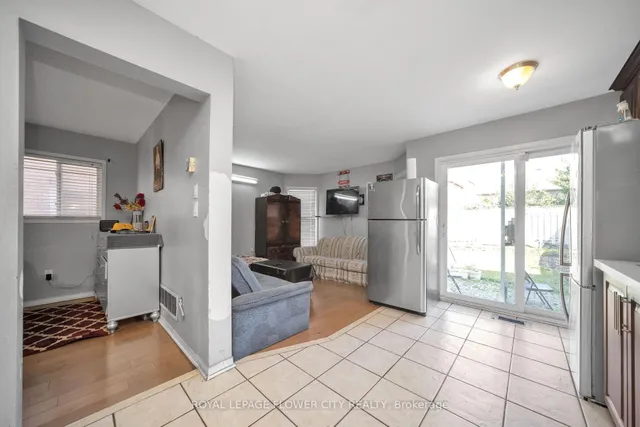 Additional image 14 of 33 Fiddleneck Cres