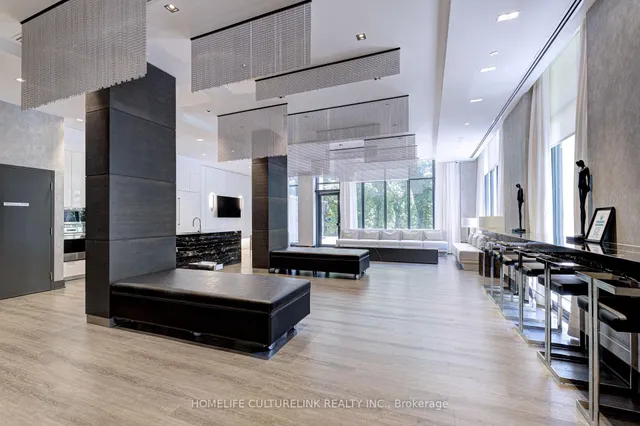 Additional image 32 of 609 Avenue Rd Unit 1704