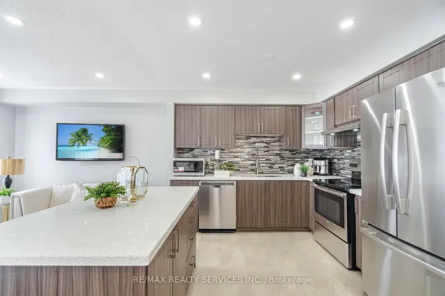 Additional image 11 of 71 Sand Cherry Cres