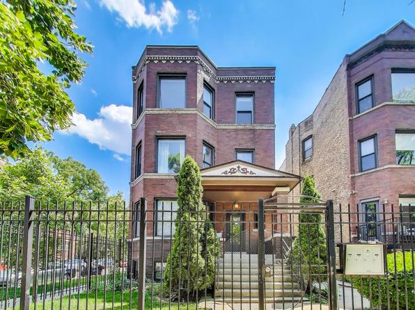 3253 W Palmer St #301, Chicago, IL 60647