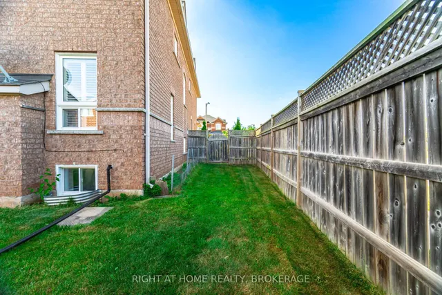 Additional image 46 of 2226 Viking Cres