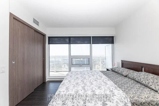 Additional image 22 of 19 Bathurst St Unit 2311