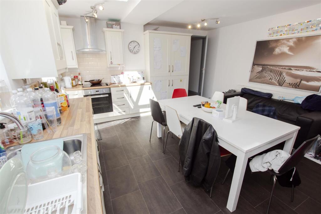 Additional image 3 of Coronation Road, Selly Oak, Birmingham, West Midlands, B29