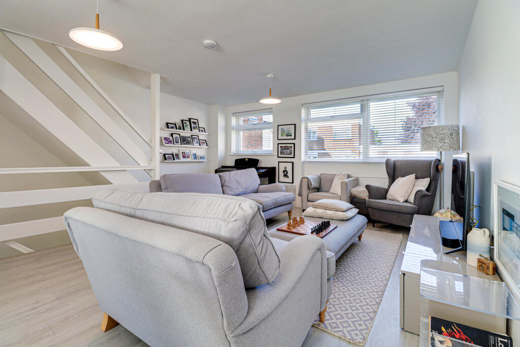 Additional image 4 of Carlton Road, Harpenden, Hertfordshire, AL5