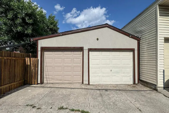 Additional image 45 of 656 Crawford St