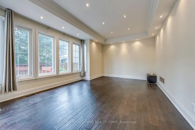 Additional image 9 of 319 Holmes Ave