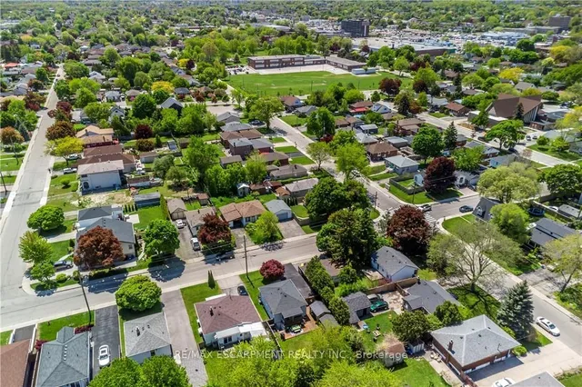 Additional image 46 of 75 McElroy Rd