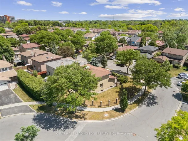 Additional image 42 of 49 Farmhill Crt