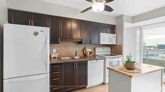 Additional image 22 of 70 Town Centre Crt Unit 405