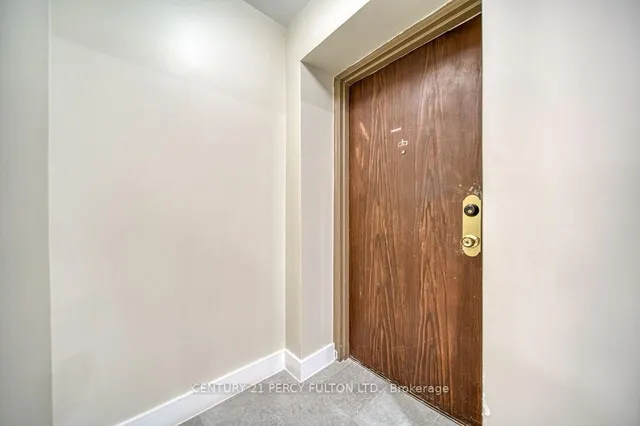 Additional image 4 of 921 Midland Ave Unit 101