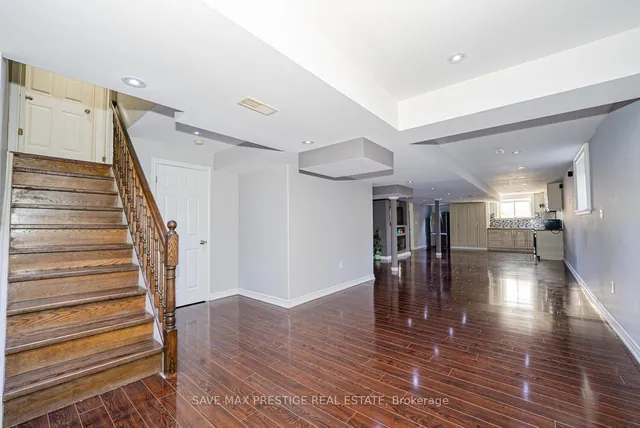 Additional image 37 of 220 Cresthaven Rd