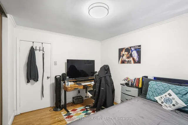 房产图片 21 - 167 SHOREHAM Dr