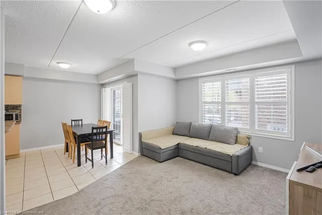 Additional image 7 of 12 Holborn St Unit B11