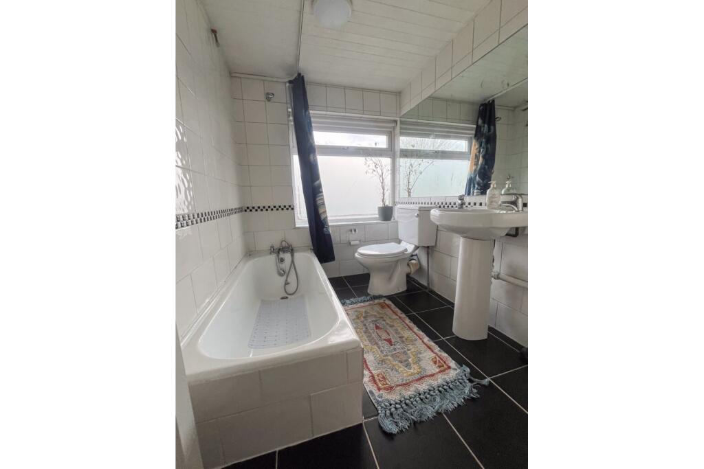 Additional image 8 of Lattimore Road, St. Albans, AL1