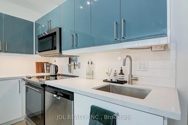 Additional image 7 of 36 Blue Jays Way Unit 610