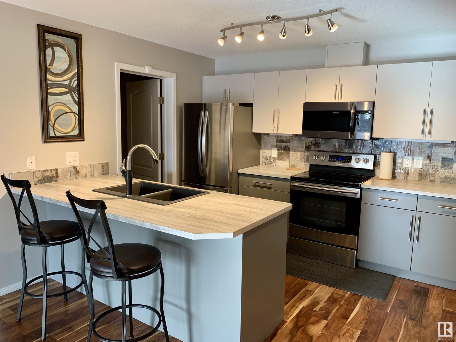 #230 592 HOOKE RD NW|Edmonton, Alberta T5A5H2