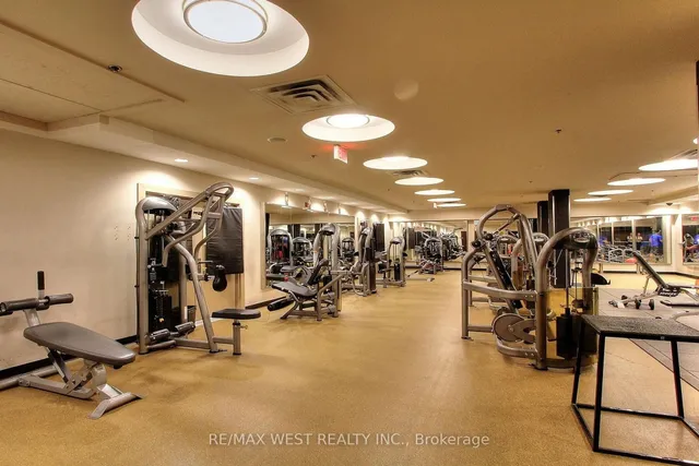 Additional image 27 of 80 Absolute Ave Unit 206