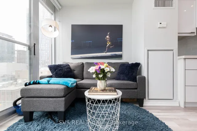 Additional image 3 of 21 Nelson St Unit 905