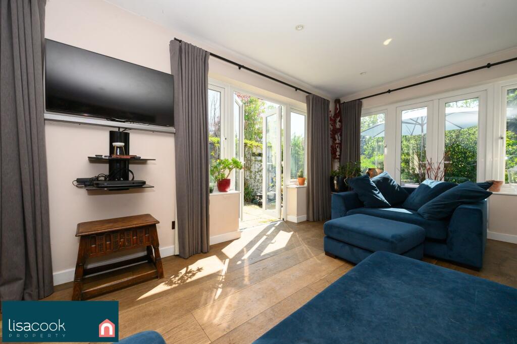 Additional image 2 of Radlett Road, Frogmore, AL2