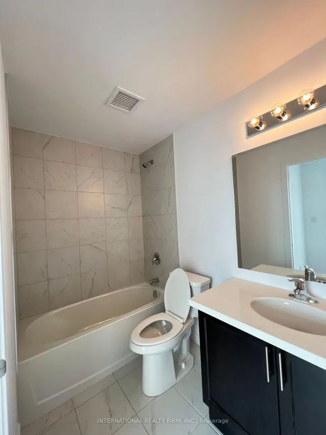 Additional image 4 of 460 Dundas St St Unit 305