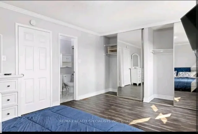 Additional image 19 of 30 Adam St