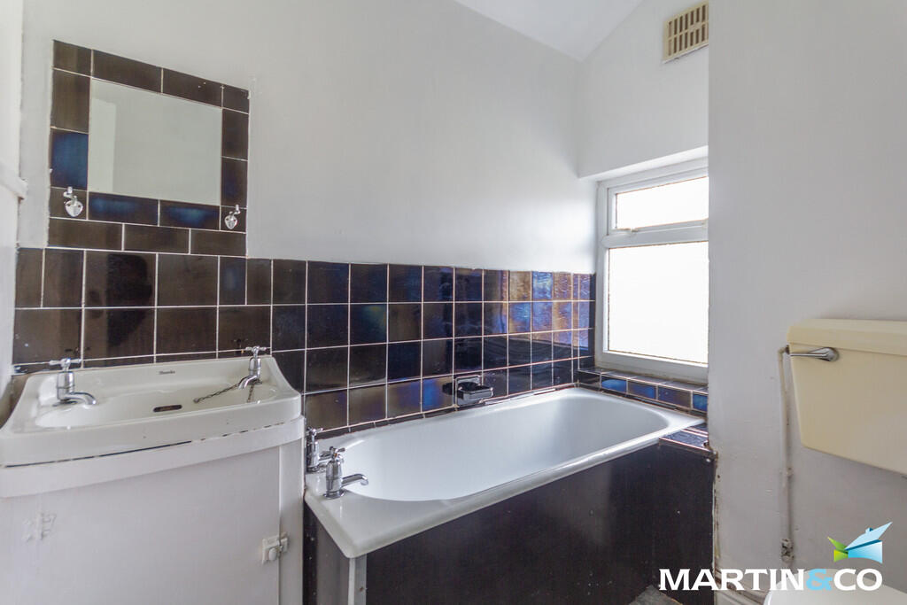 Additional image 7 of Court Oak Road, Harborne, B17