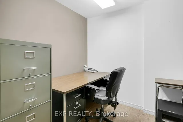 Additional image 36 of 20 Blue Spruce Crt