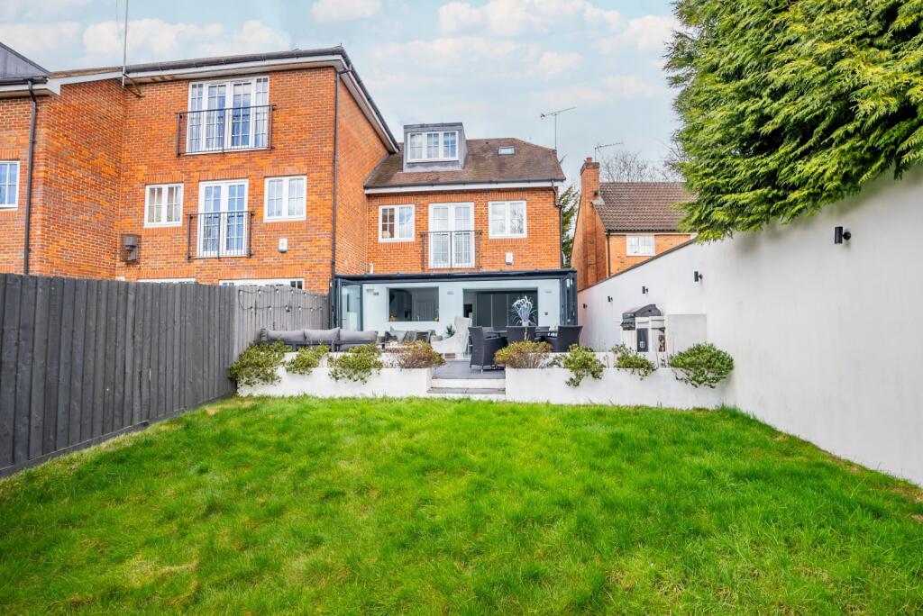 Additional image 22 of St. Andrews Drive, St. Albans, Hertfordshire, AL1