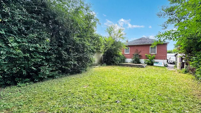 Additional image 23 of 221 Patricia Ave