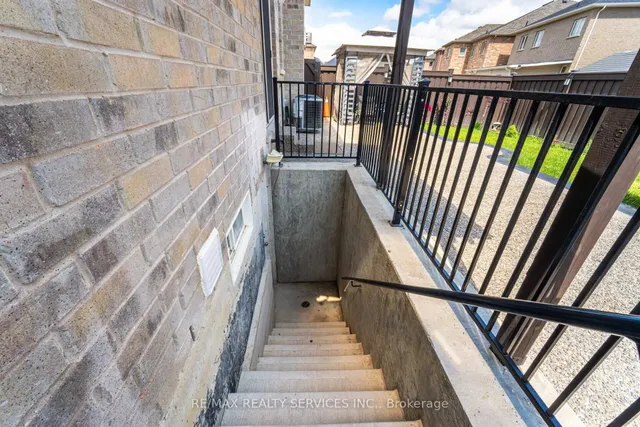 Additional image 40 of 106 Folgate Cres
