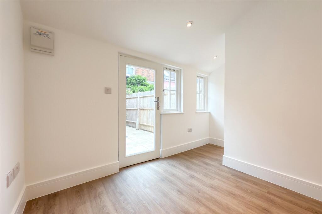 Additional image 15 of West Common, Harpenden, Hertfordshire, AL5