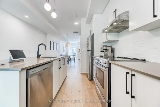 房产图片 11 - 加拿大多伦多110 Canon Jackson Dr 单元104