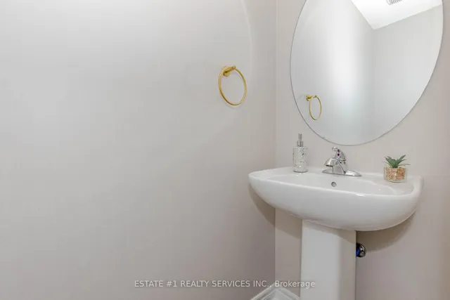 Additional image 22 of 128 Finegan Circ