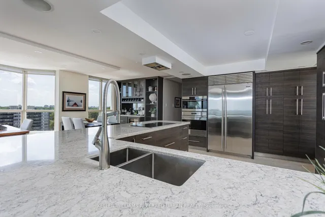 Additional image 2 of 2285 Lake Shore Blvd Unit 902