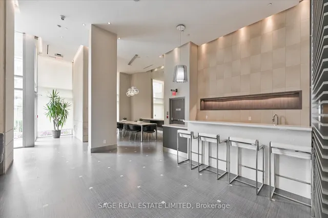 Additional image 37 of 500 Sherbourne St Unit 219