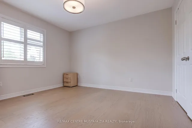 Additional image 24 of 2522 Lyndhurst Dr