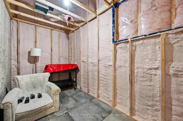 Additional image 42 of 276 Mausser Ave