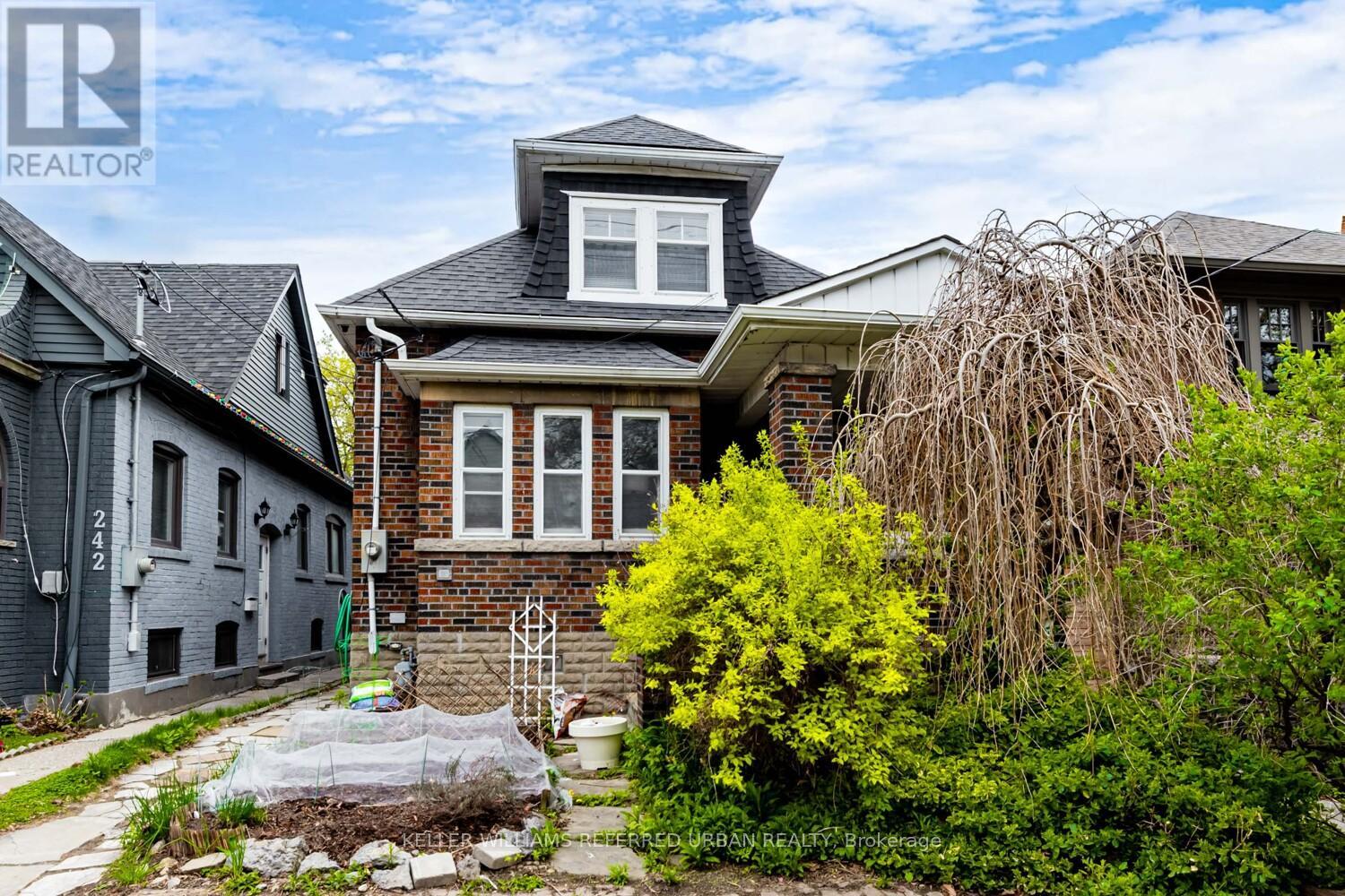 244 WINONA DRIVE|Toronto (Oakwood Village), Ontario M6C3S2